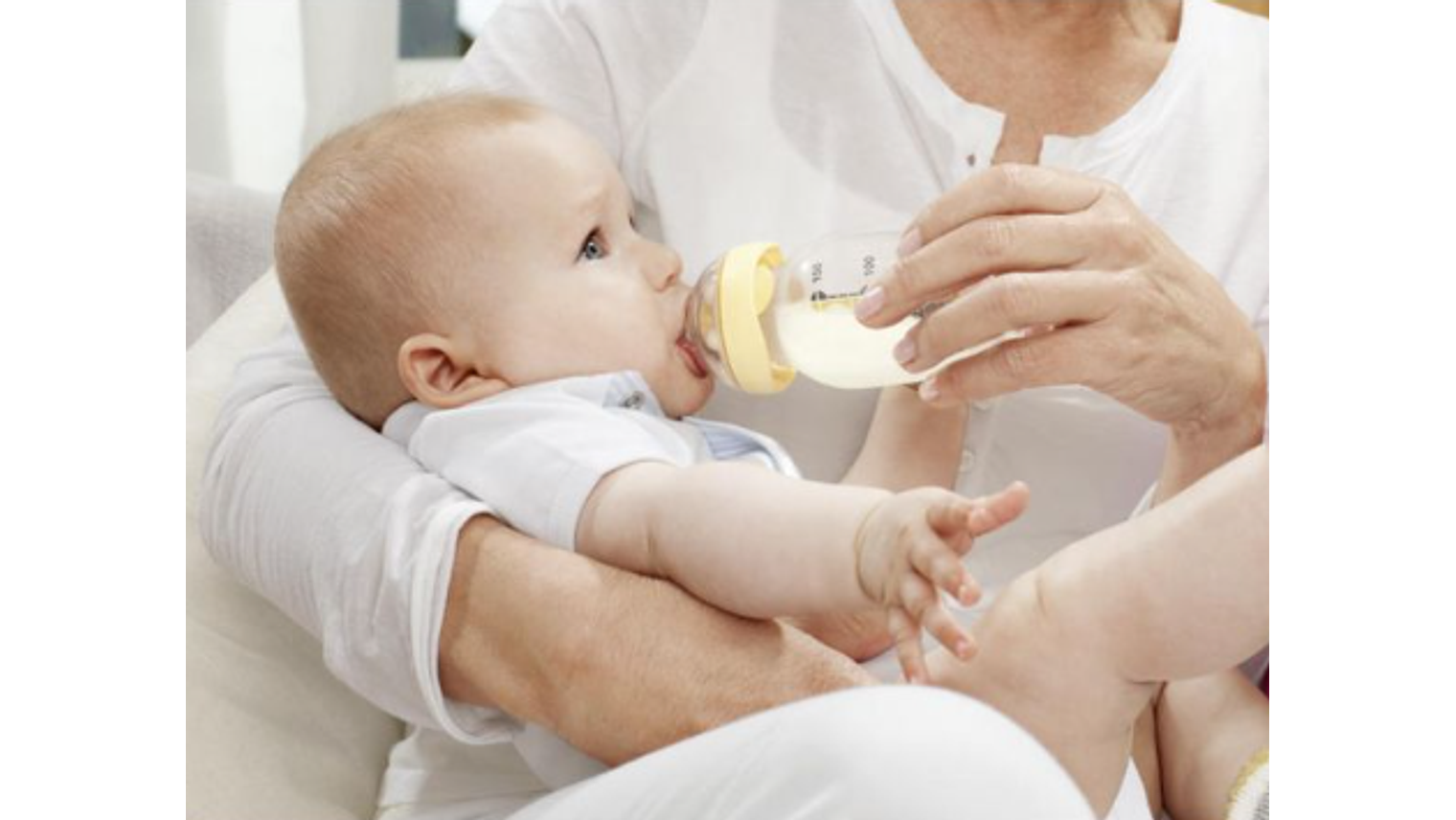 BIBERÃO MEDELA CALMA 250ML 0+ 4