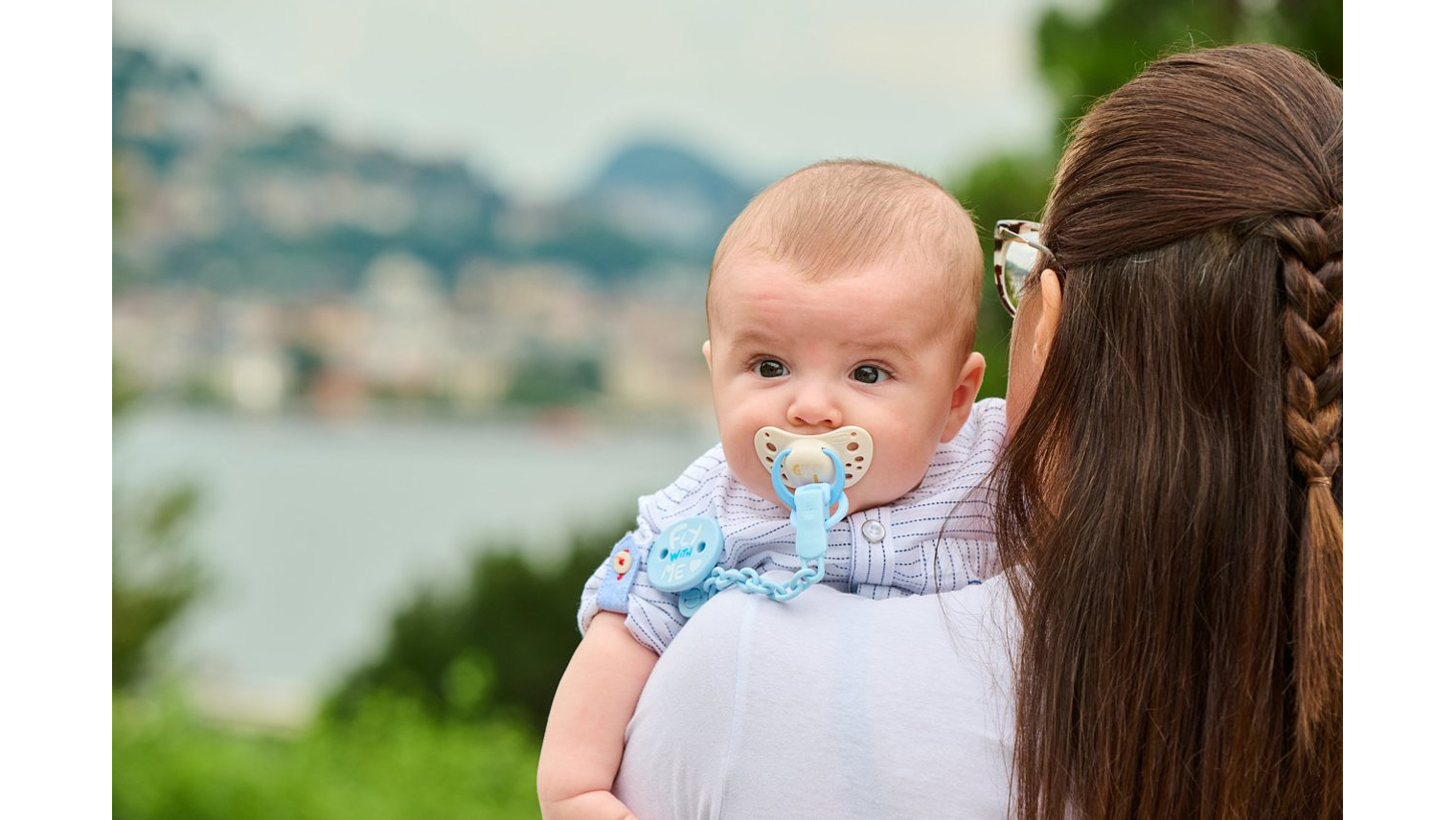 CLIP CHUPETA ROSA CHICCO 2