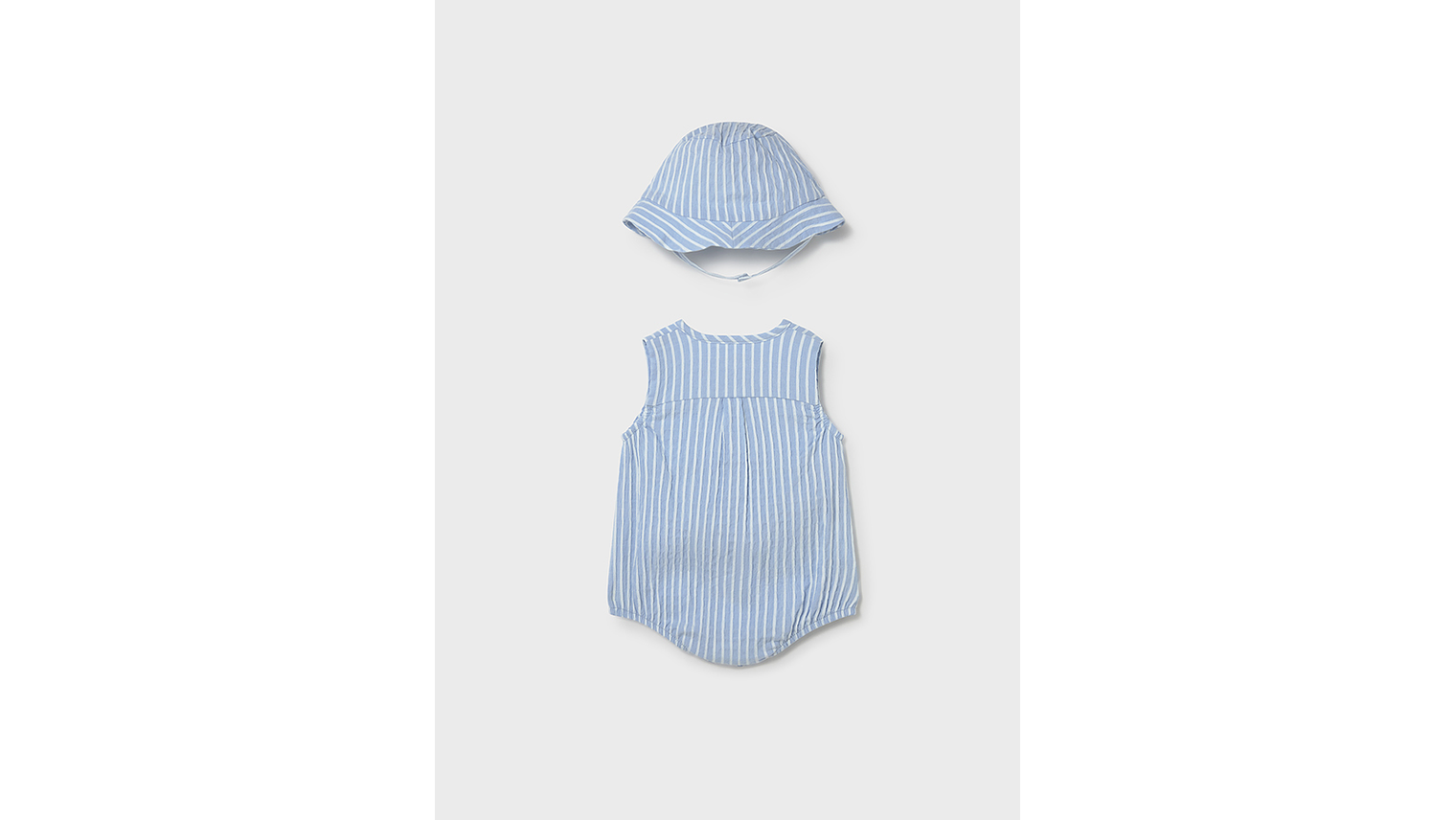 FATO BEBÉ E GORRO 3