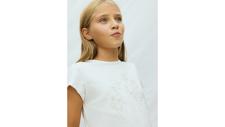 CAMISETA LANTEJOLAS 1