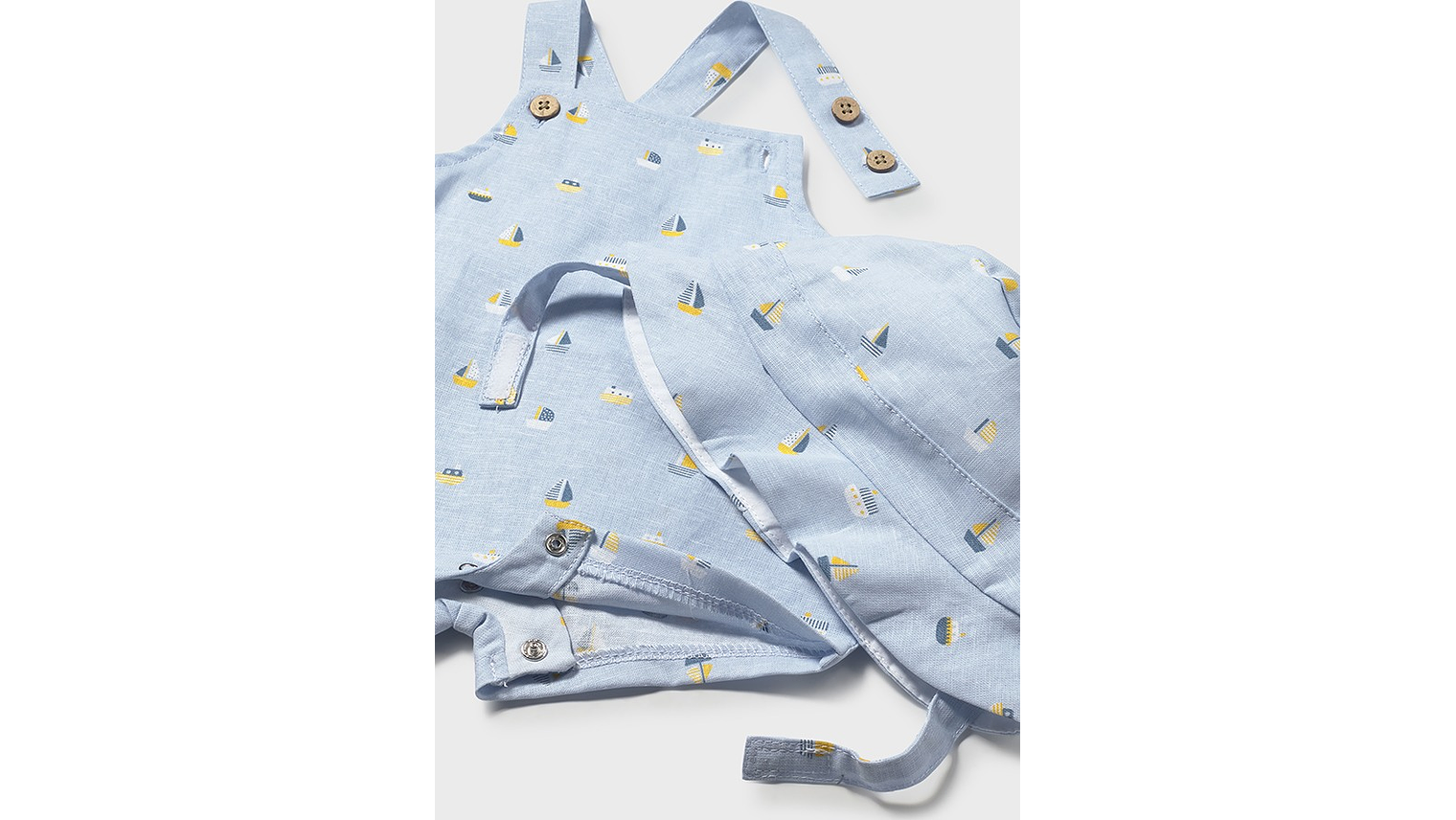 JARDINEIRA E GORRO 3