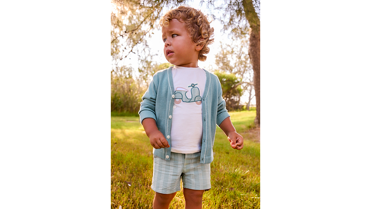 CONJ. BERMUDA LINHO/T´SHIRT AP 4