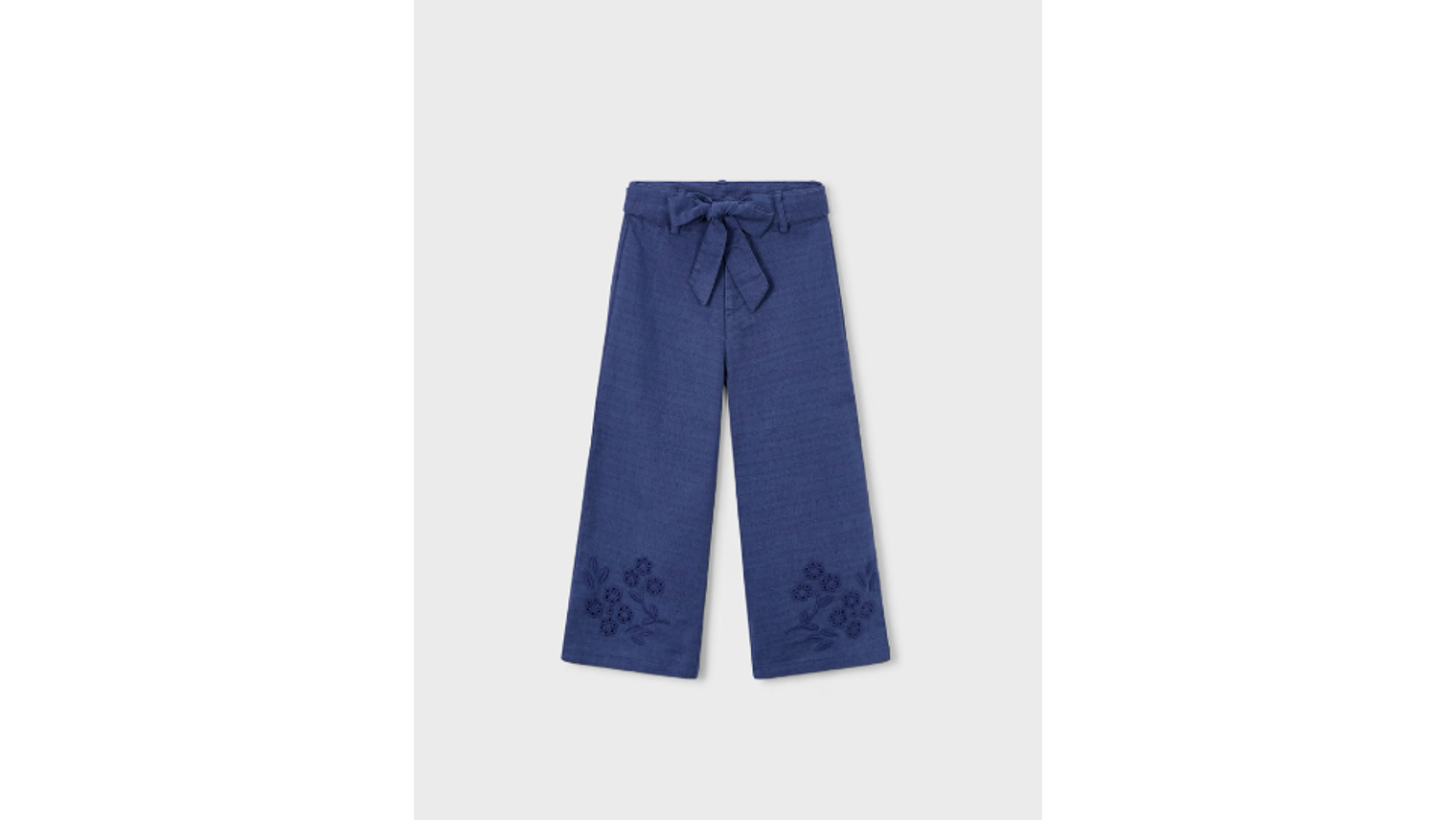 CLAÇAS LINHO BOLSOS BORDADOS 1