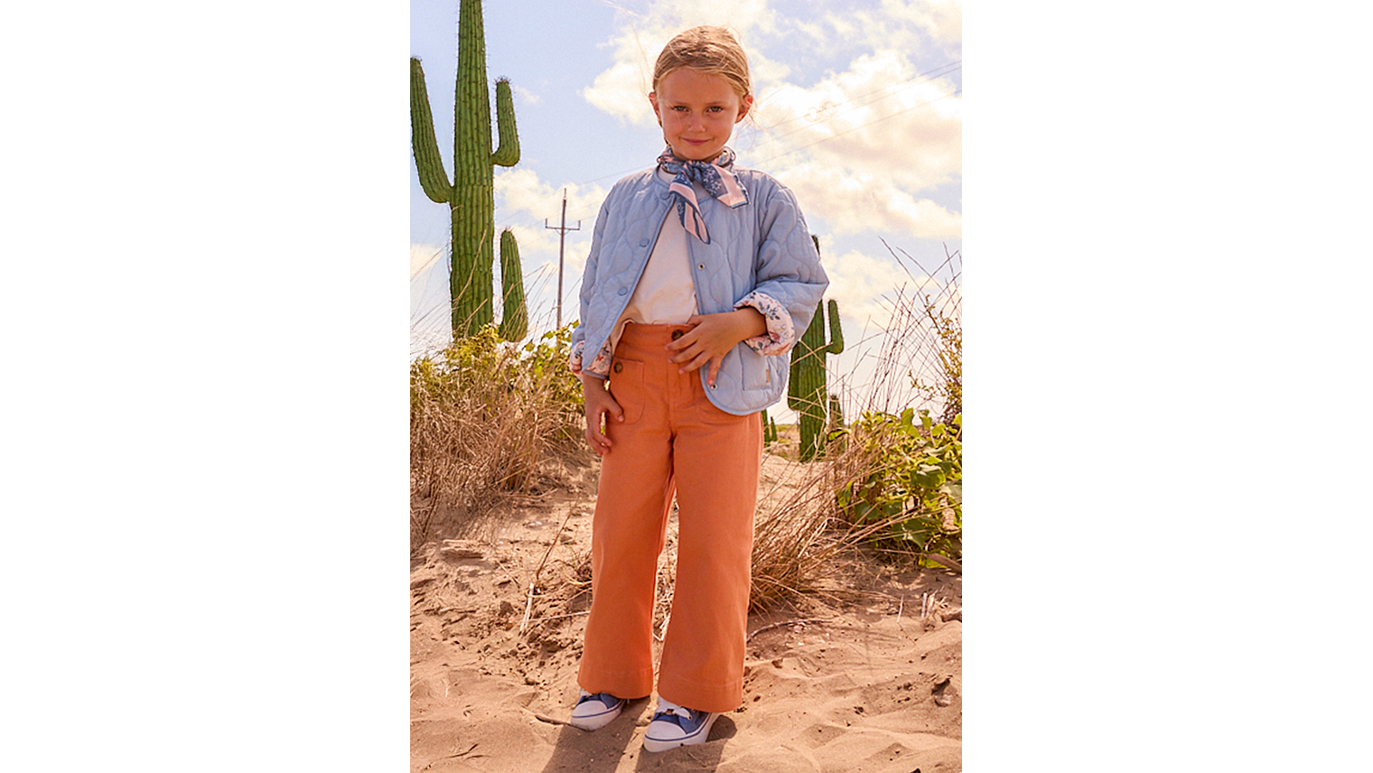 CALÇAS EM SARJA MARINHA 4