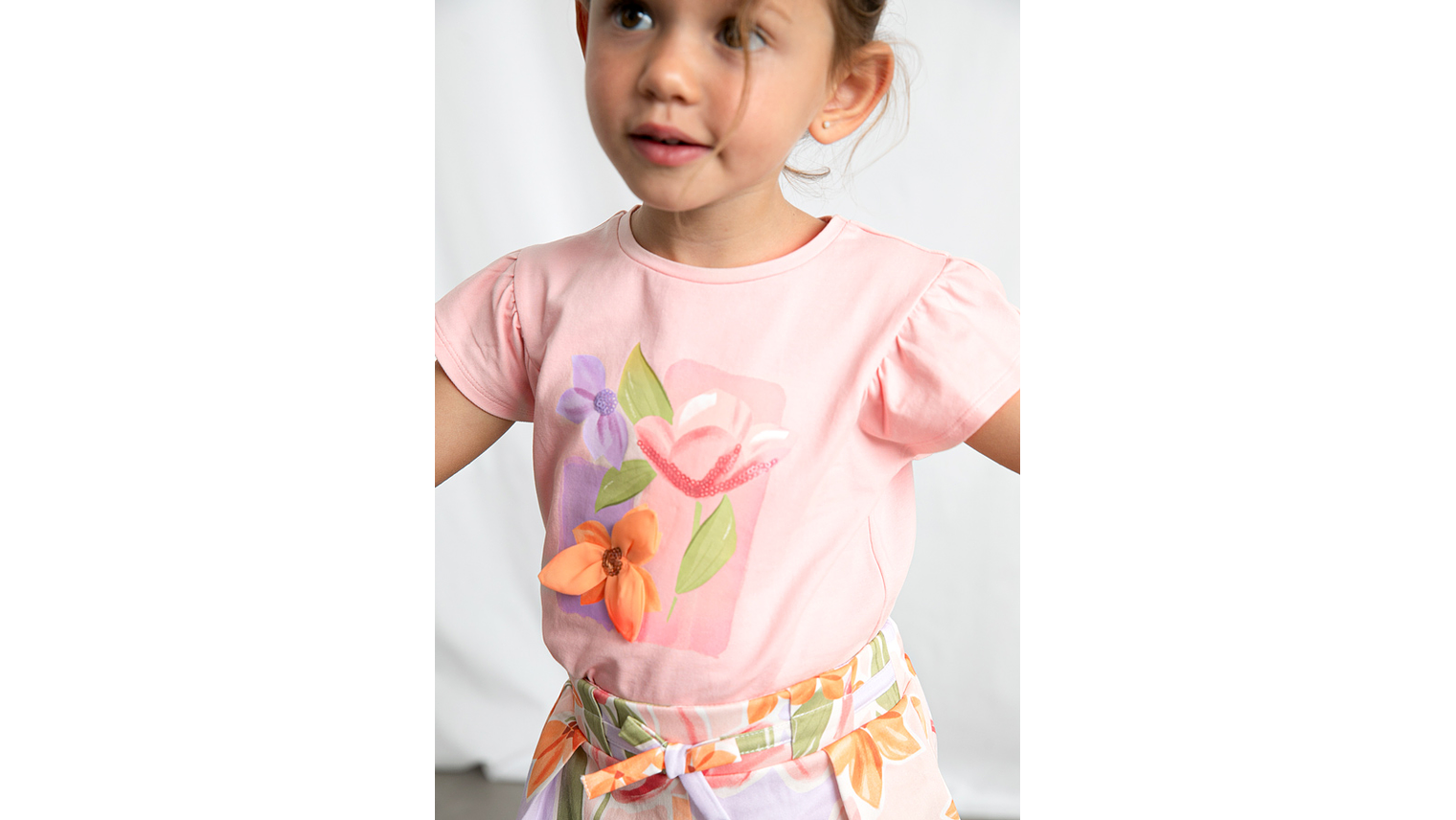 CAMISETA MANGA CURTA FLOR 1