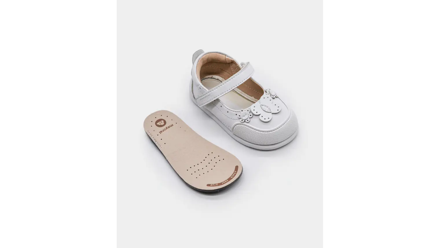 SAPATO BAREFOOT 18-25 MAY 5