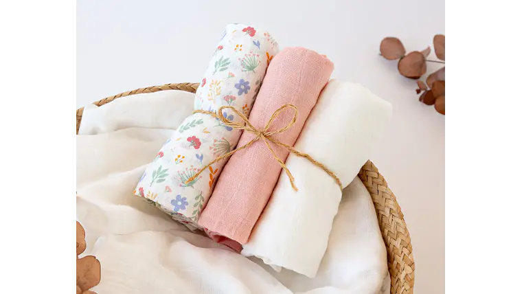 B. MUSSELINA 70X70CMS BAMBU ROSA 3U 1
