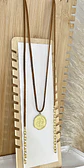 Collar Gamuzado Camel Medallón San Benito - Miniatura 3