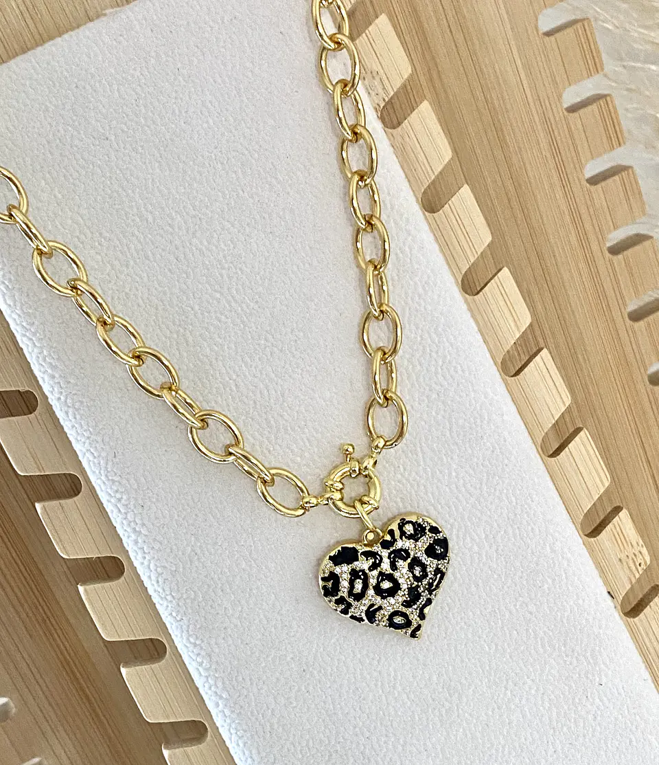 Collar Corazón Print Leo 2
