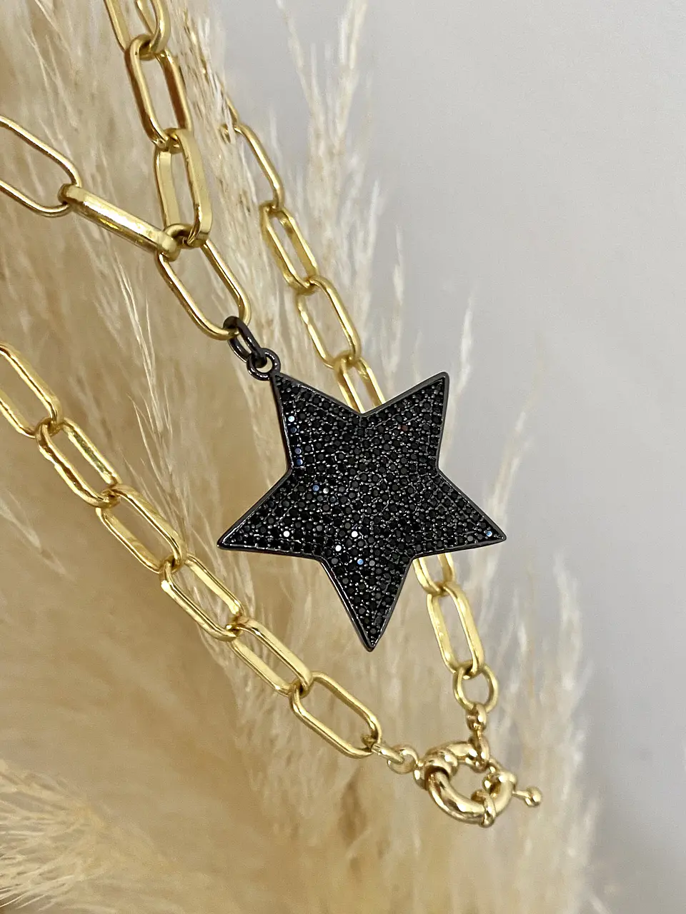 Collar Estrella Black Circones  1