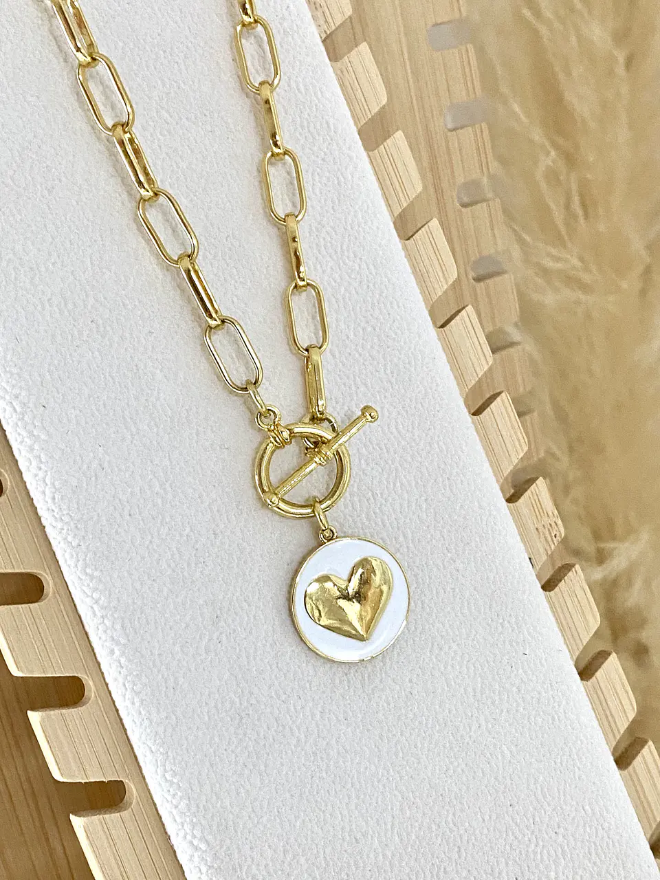 Collar  medalla Corazón Blanca  2