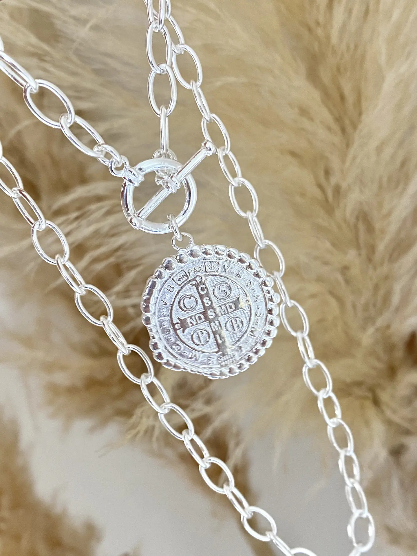Collar Maxi Eslabones Medalla San Benito Silver  1