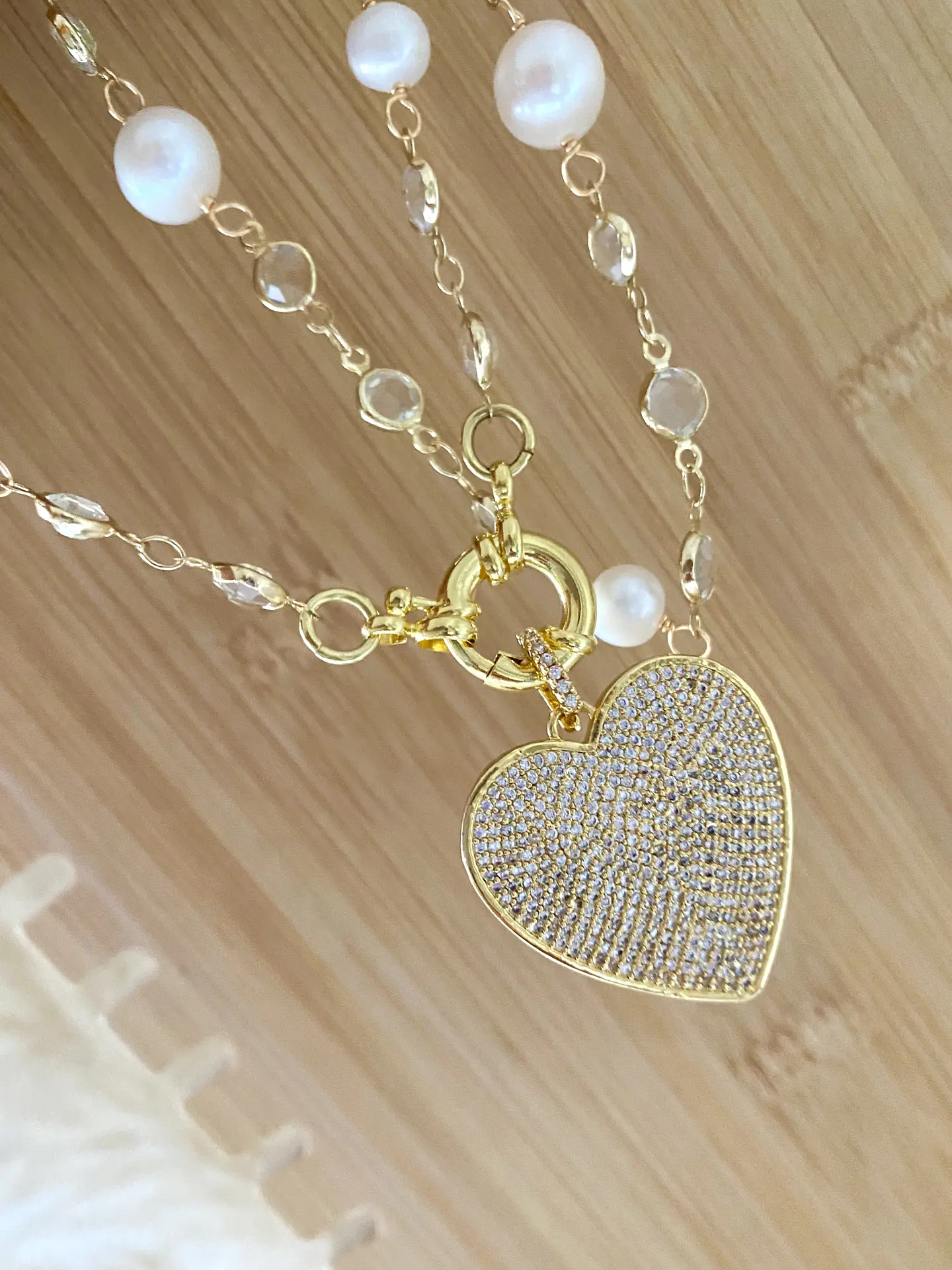 Maxi Collar Perlas y Cristales Corazón Circones  1