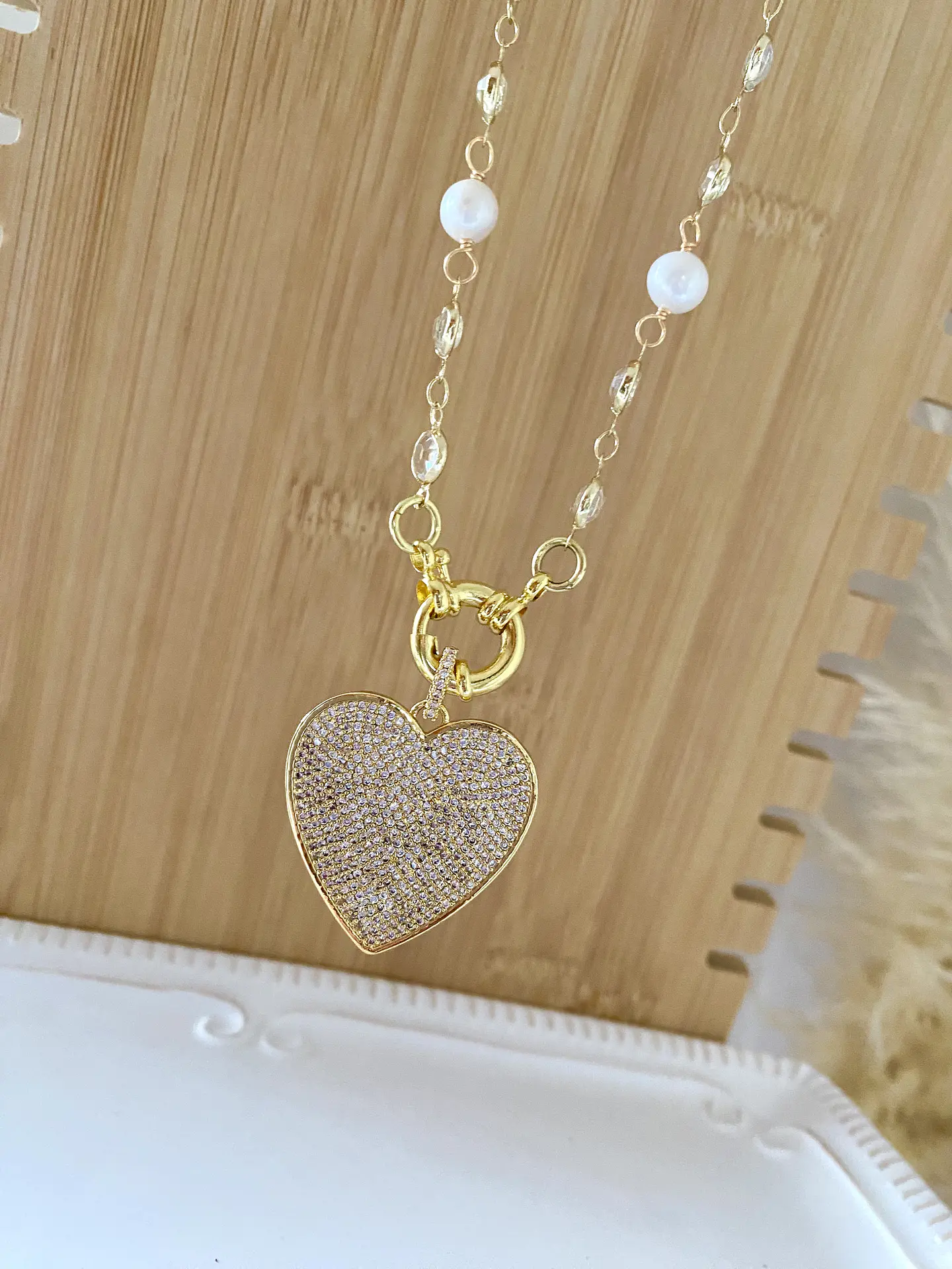 Maxi Collar Perlas y Cristales Corazón Circones  4