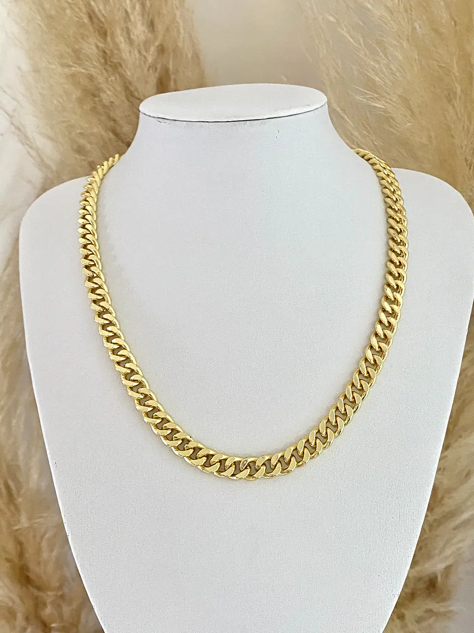 Maxi Cadena Vogue 1