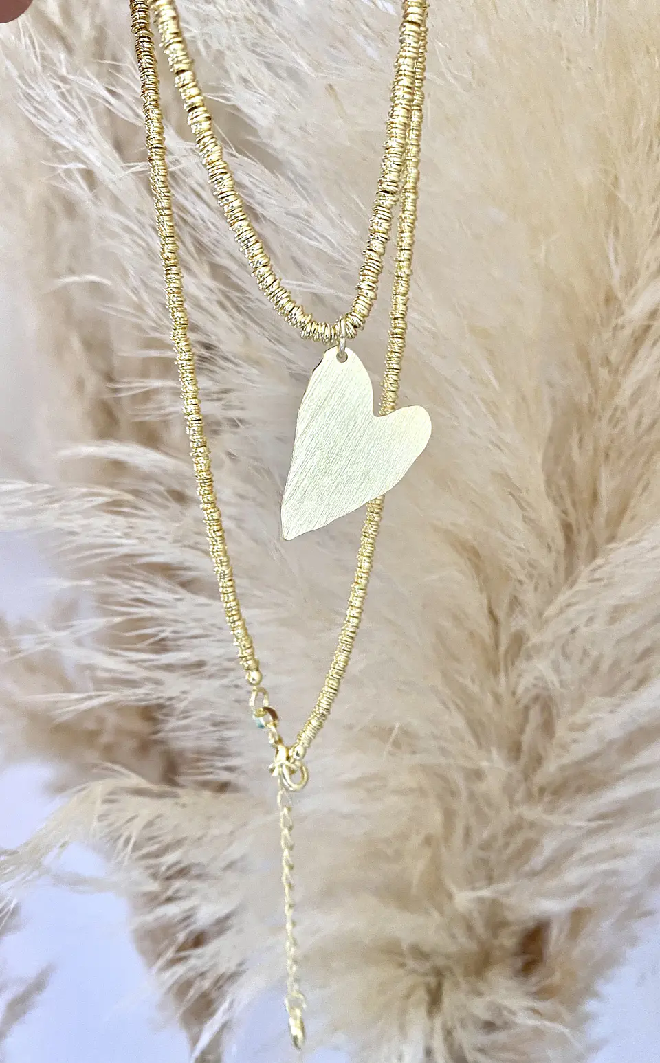 Collar Mostacilla Tubo Gold Corazon 1