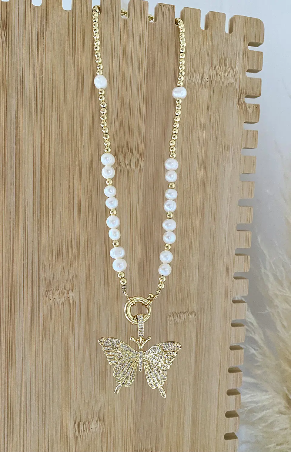 Collar Perlas dije Maxi Mariposa Circones  2