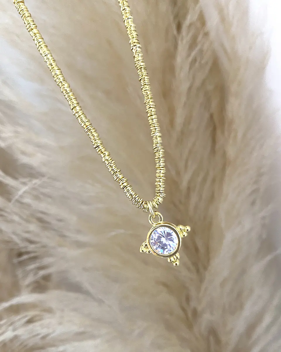 Collar Mostacilla Gold Maxi Punto de luz  1