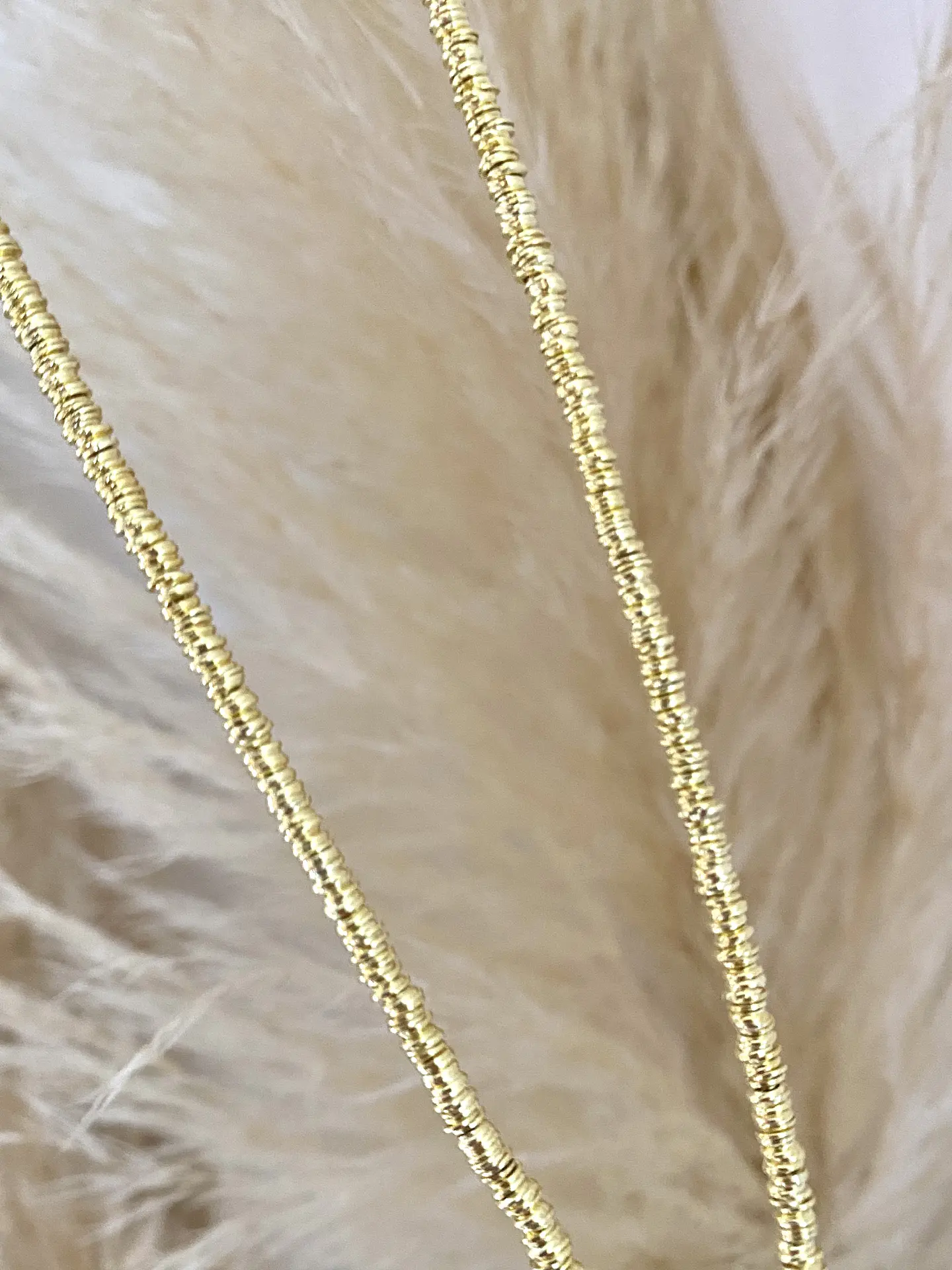 Collar Mostacilla Gold Maxi Punto de luz  5