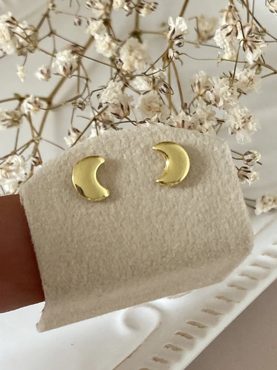 Aros Luna Pequeños enchape oro  2