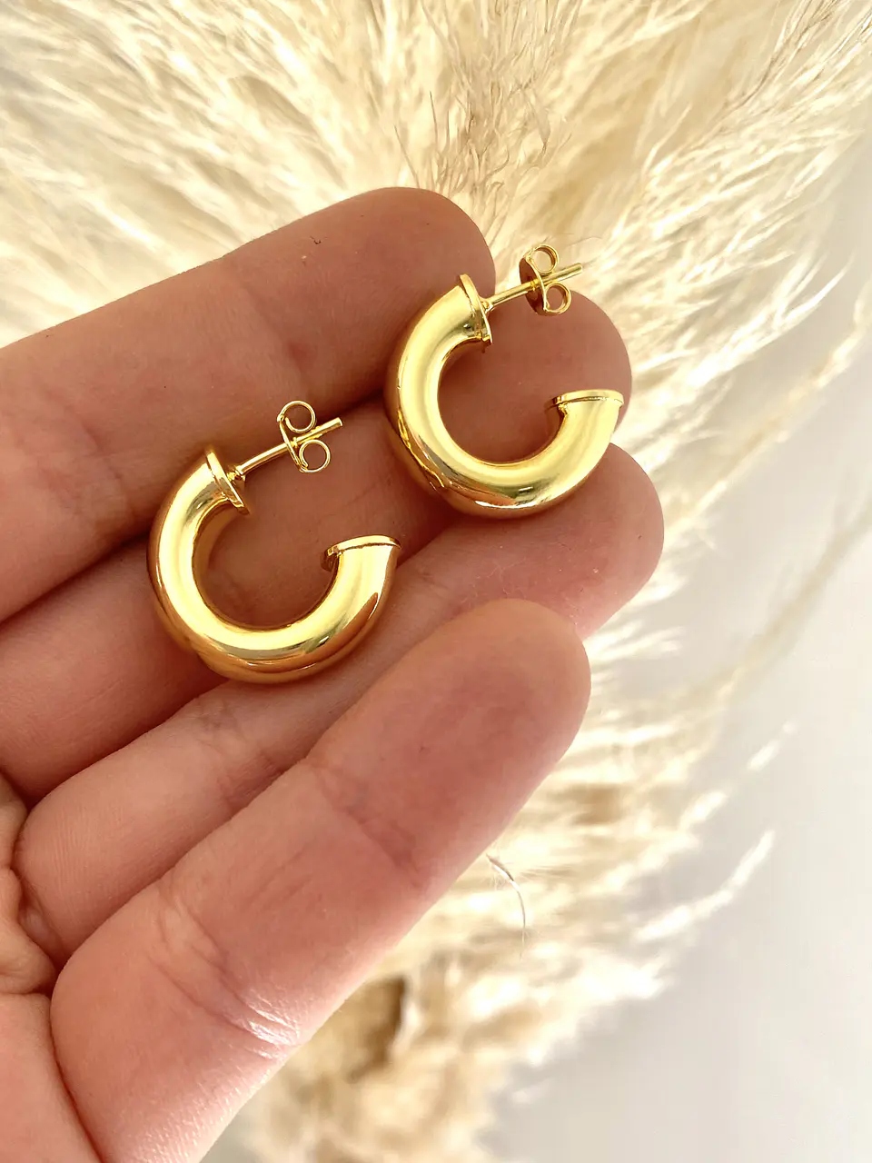 Aros Argolla Lisa Gruesa  20 mm enchape oro  2