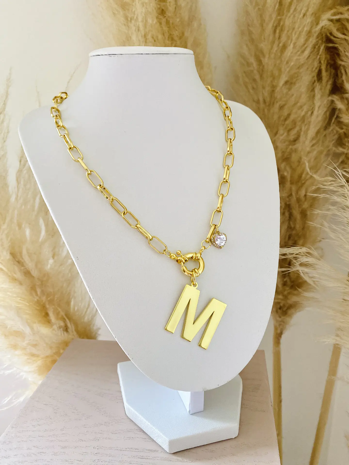 Collar Maxi Eslabones Inicial M y punto de luz 2