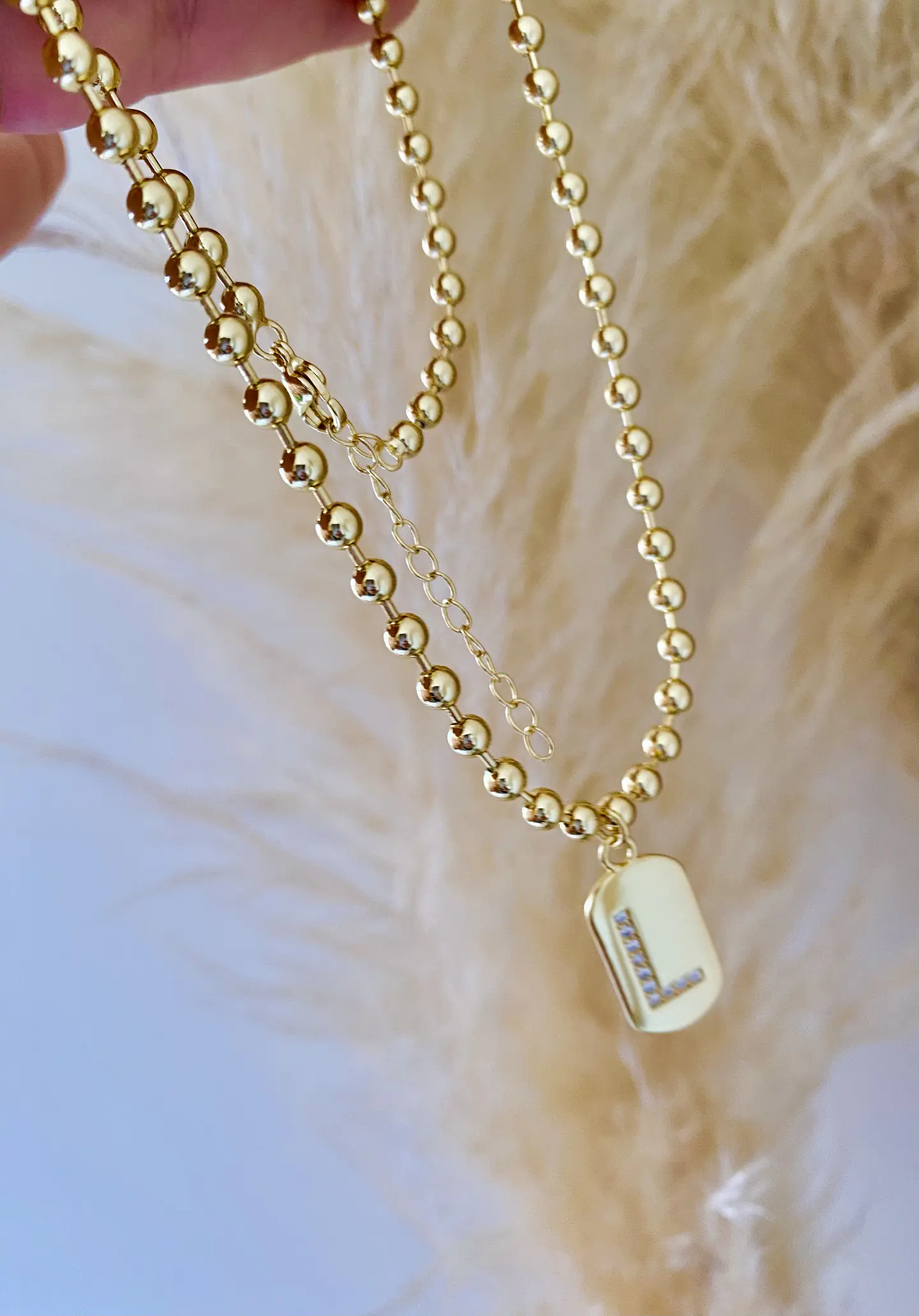 Collar Bolitas Gold + Inicial  4