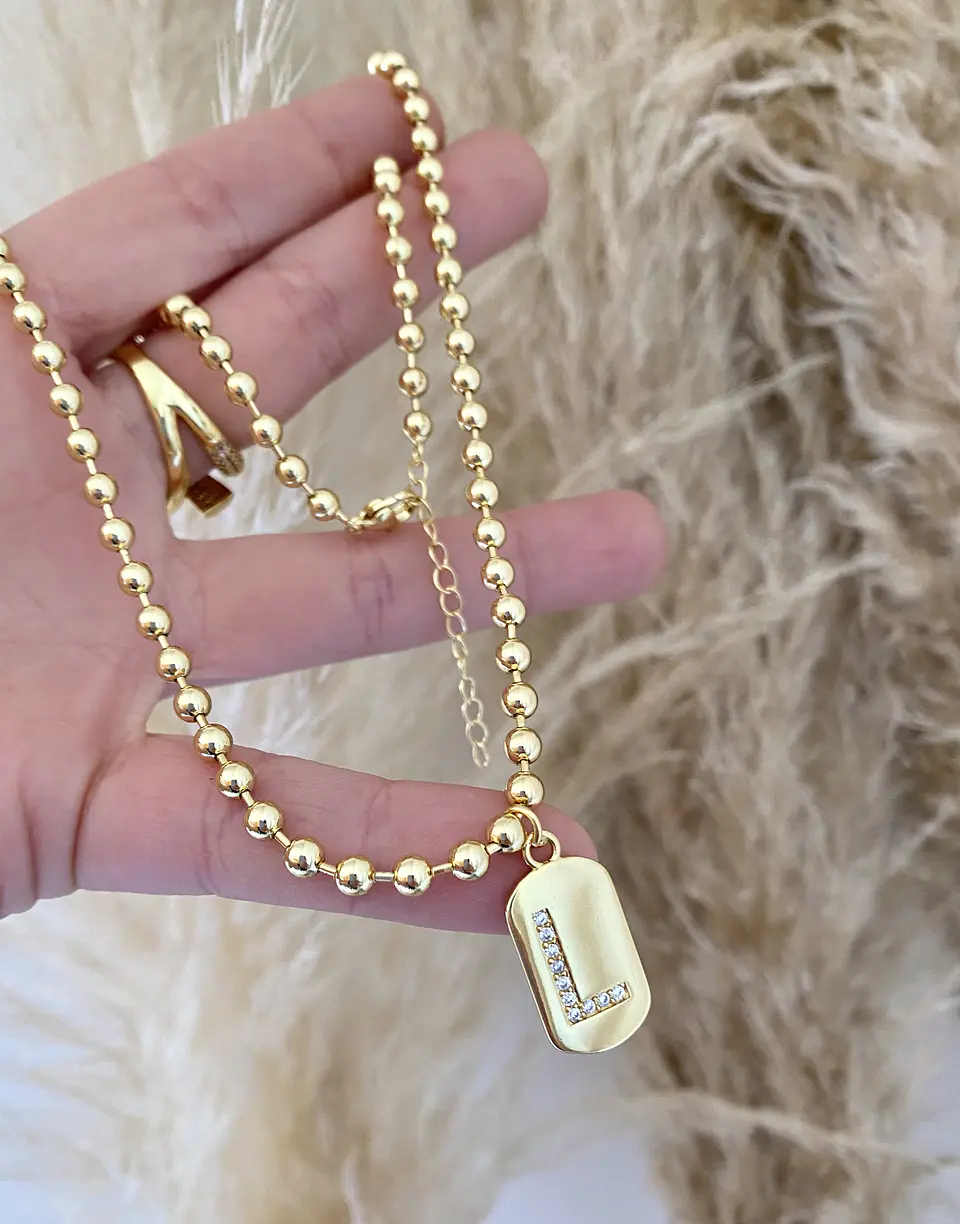 Collar Bolitas Gold + Inicial  1