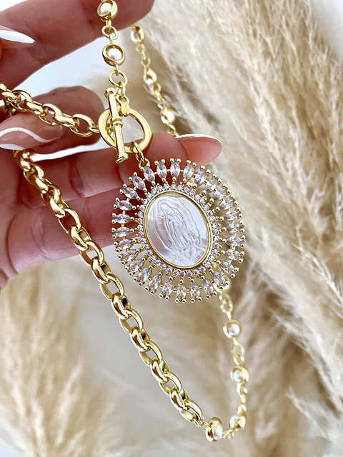 Collar  Medallón Virgen maxi Eslabones mixtos Perlas 