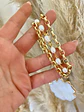 Pulsera  maxi Camelia Triple Perlas y eslabones   - Miniatura 3