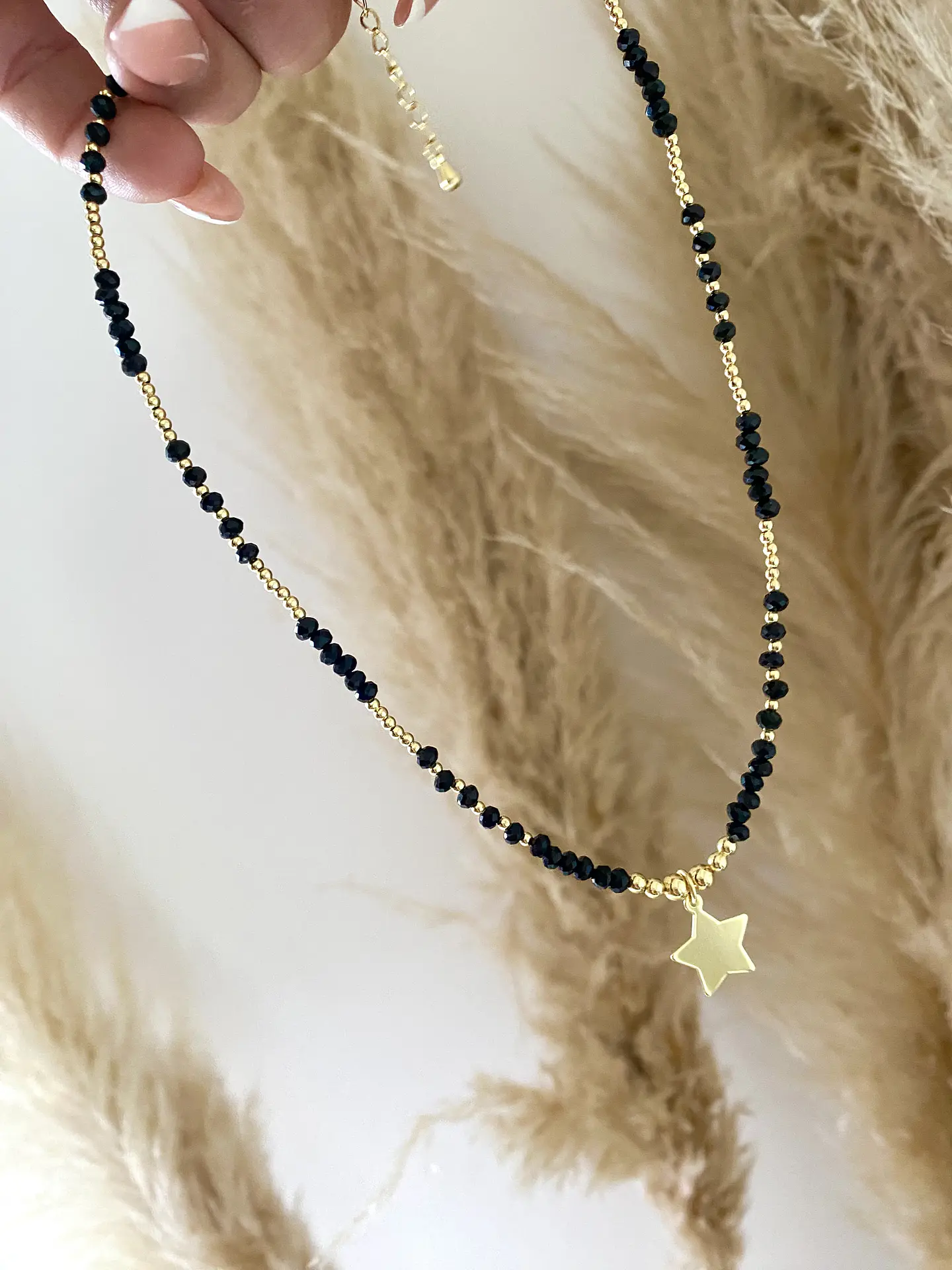 Collar Estrellita con piedras facetadas y balines  4