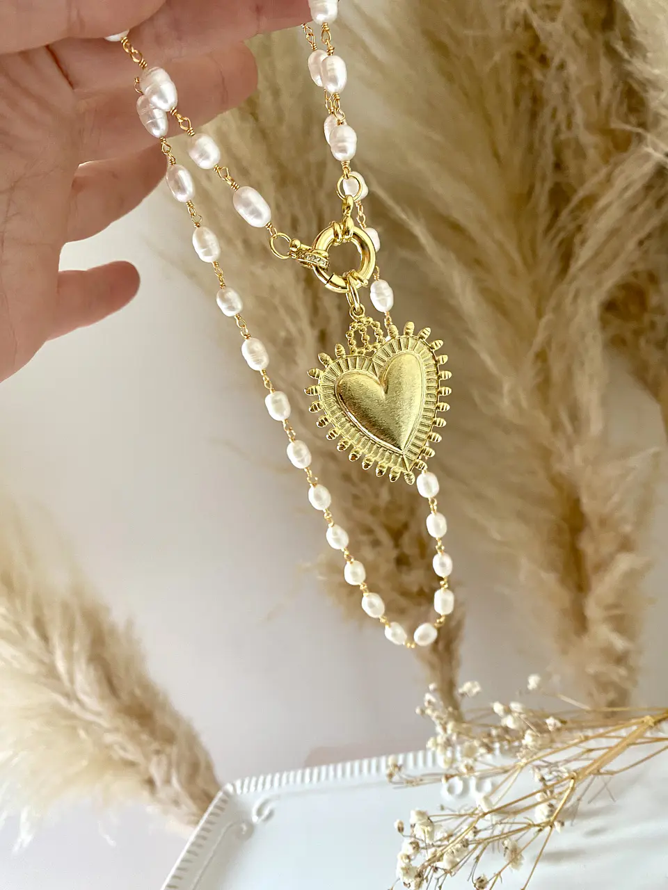 Collar Perlas Maxi  Corazón Sagrado Broche timón 2
