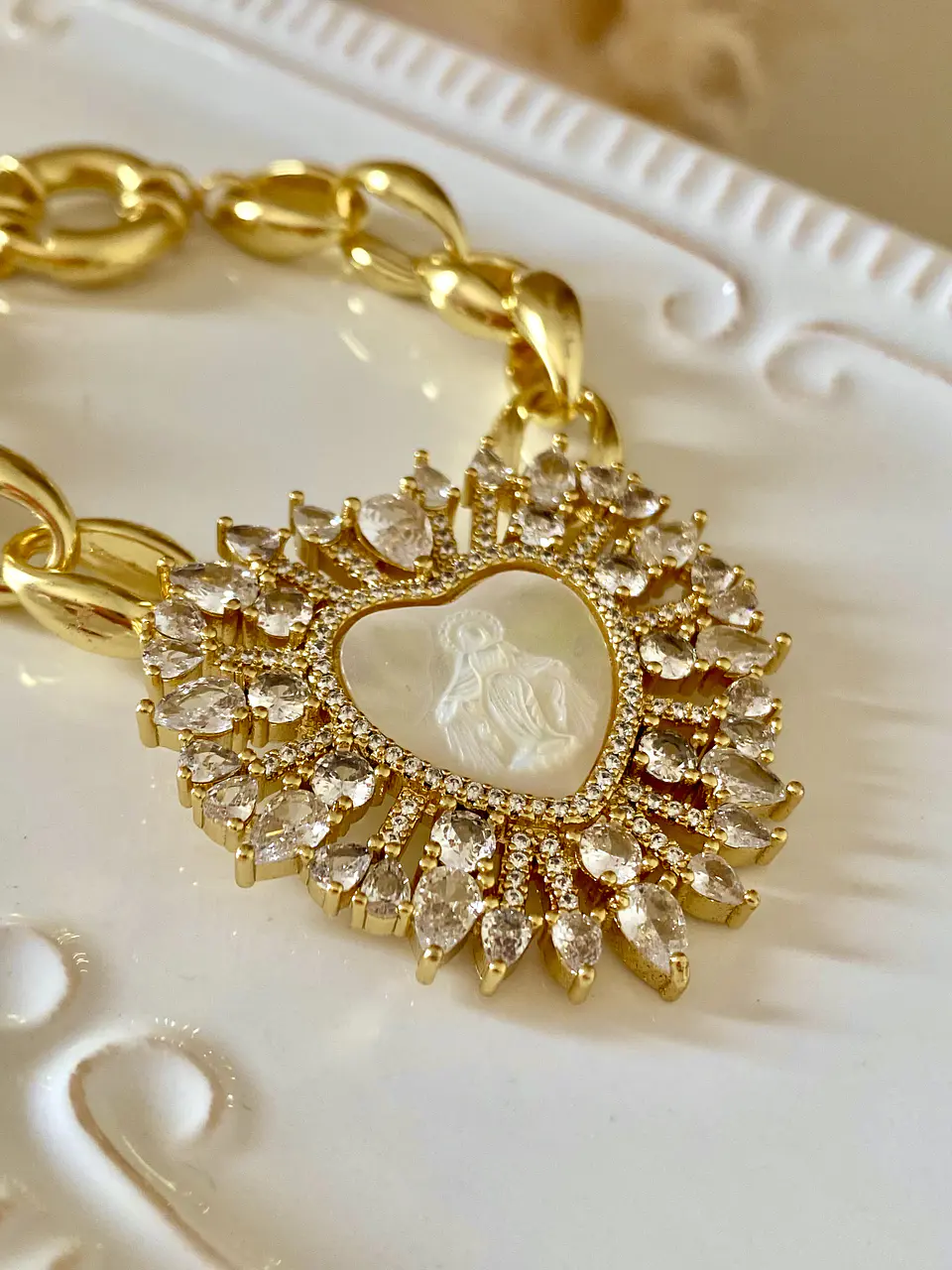 Pulsera maxi Cadenon dije Maxi Virgen Nacar Cristales 3