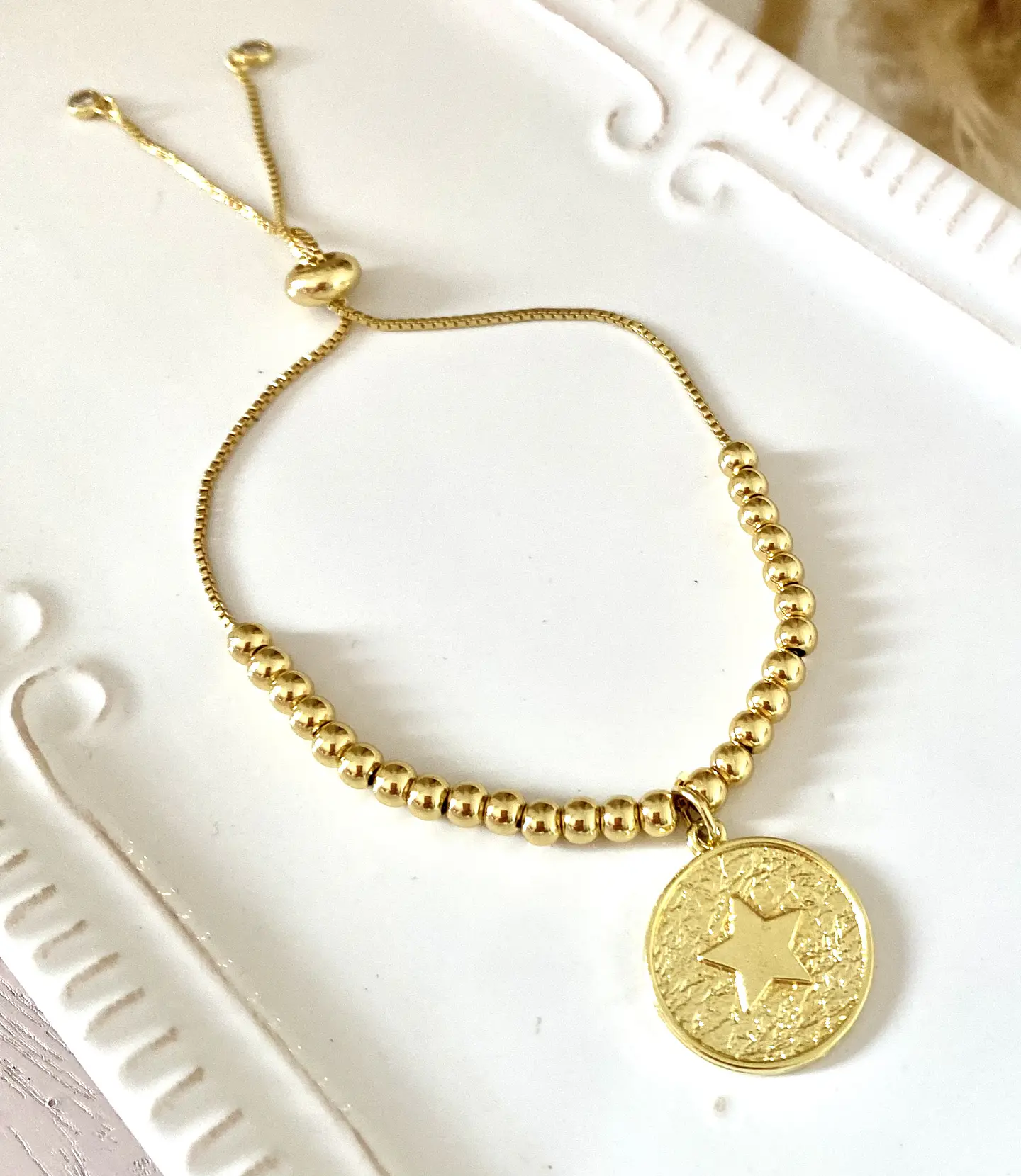 Pulsera balines dije Medalla Estrella Gold 1