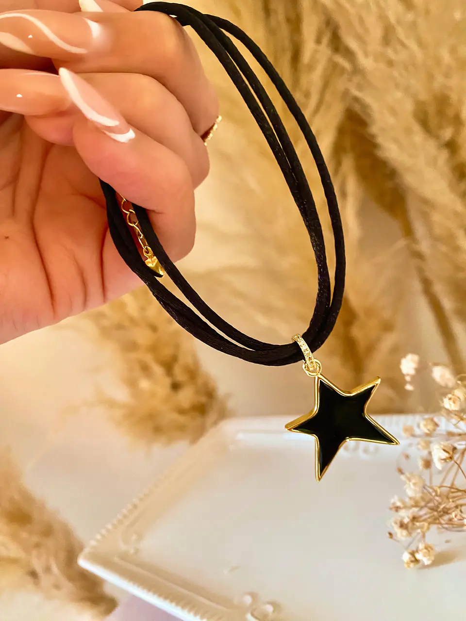 Pulsera Estrella Black cordón de seda negro 3