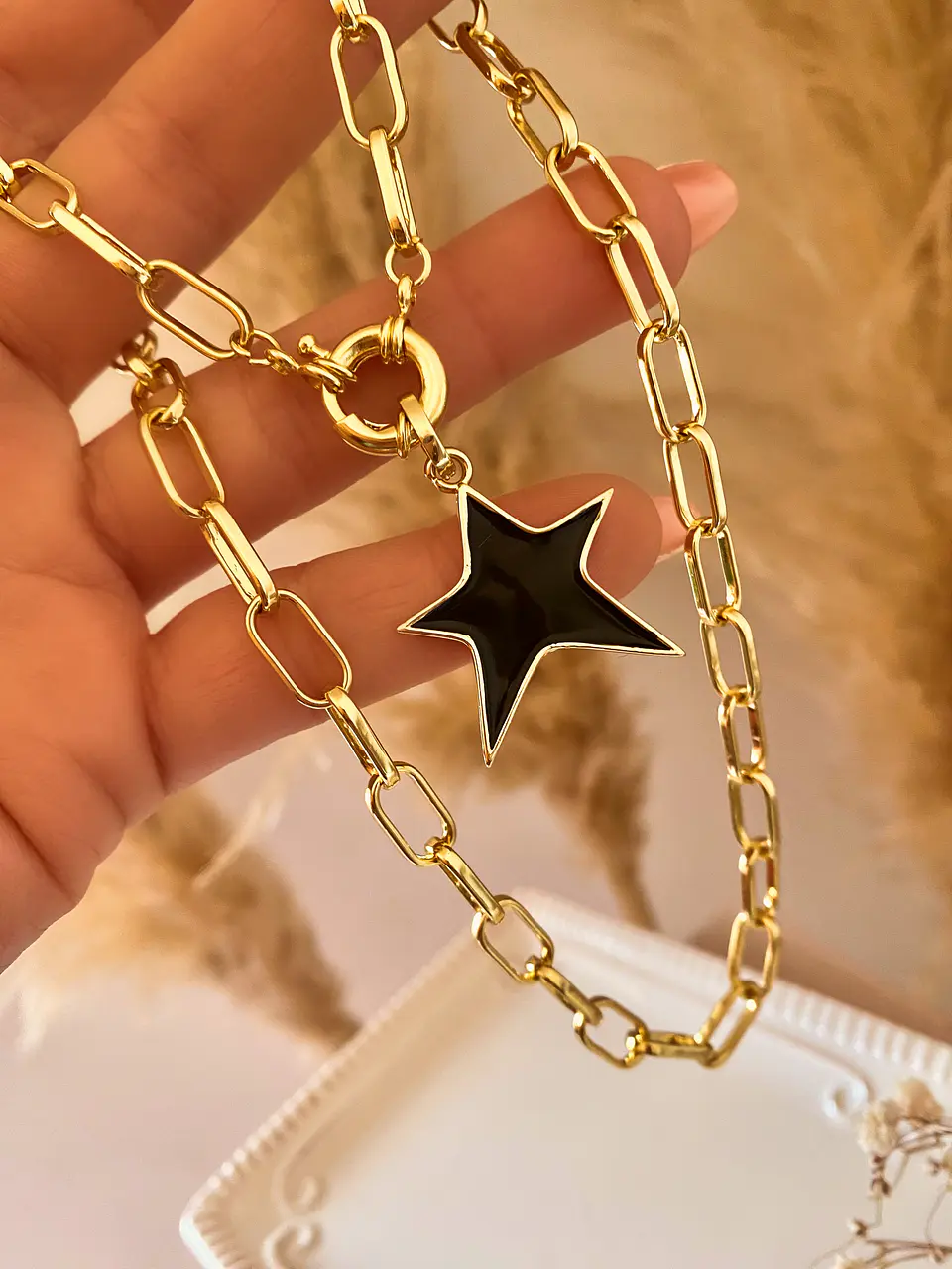 Collar Estrella esmaltada black Cadena gold  2