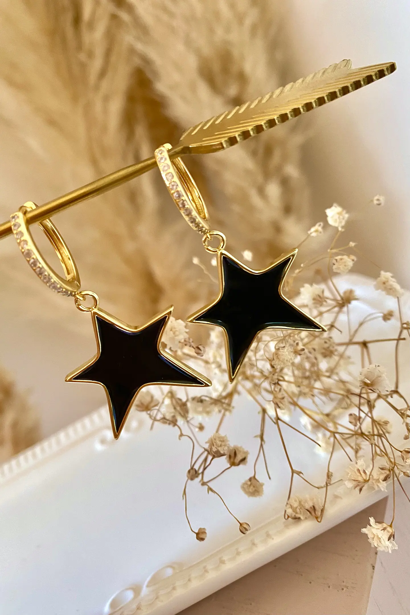 Aros Estrella Black argolla circones gold  1