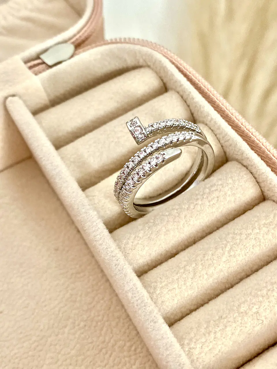 Anillo Inspo Cartier Juste un Clou silver  3
