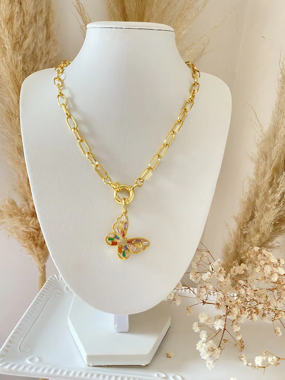 Collar Mariposa Cristales gold 4