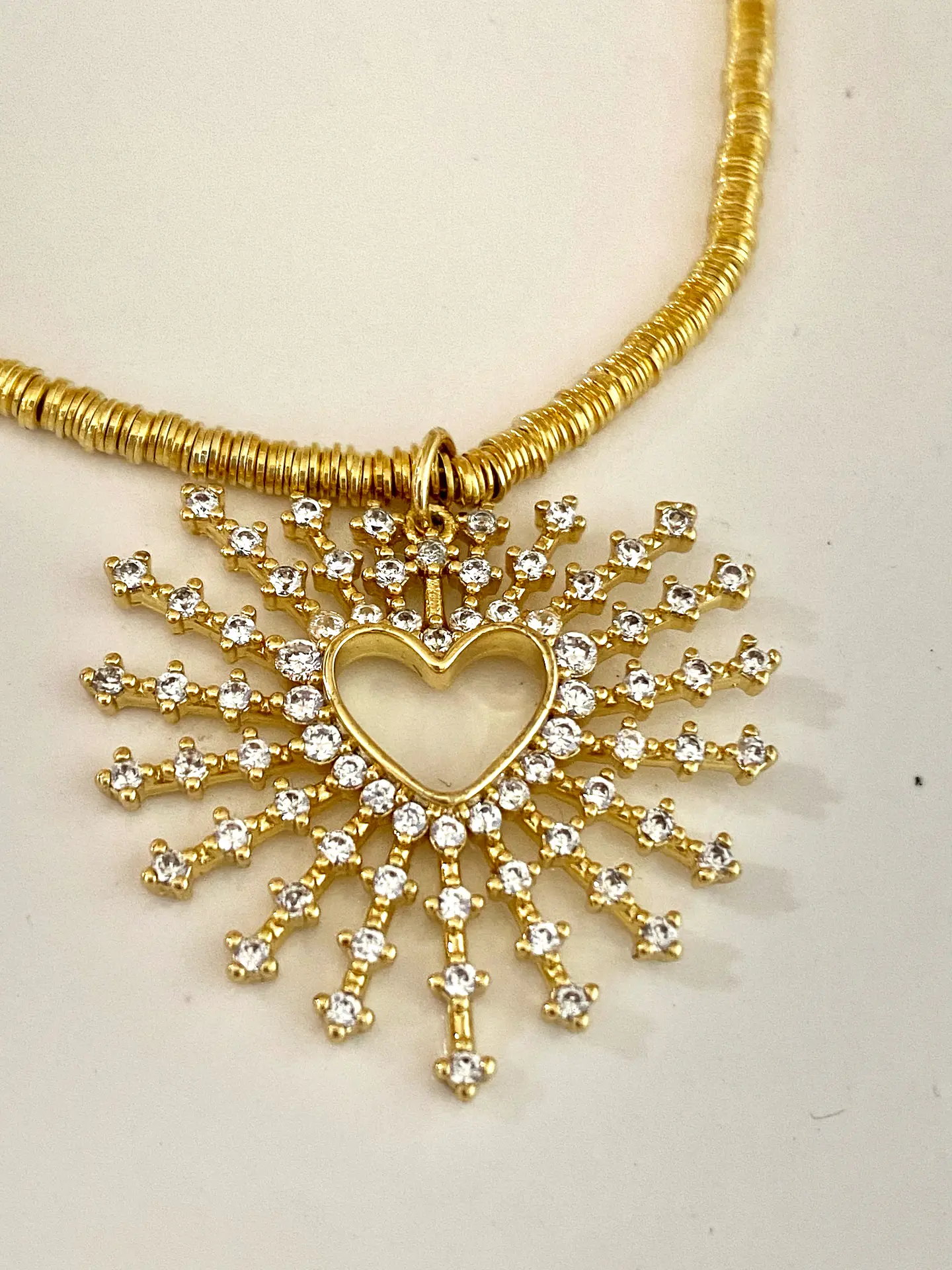 Pulsera Mostacilla Corazón rayos gold 2