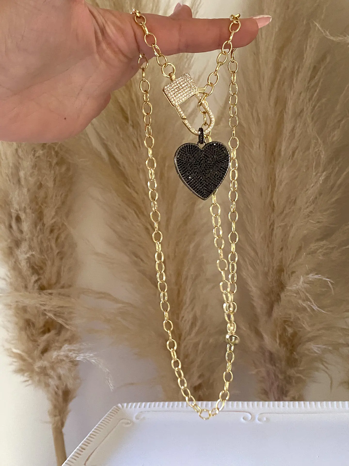 Maxi collar Corazon Black Maxi Broche candado 4