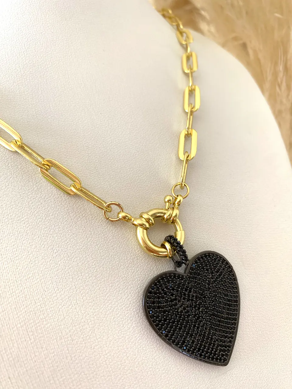  Collar Corazon Black circones maxi eslabones aplanados   3
