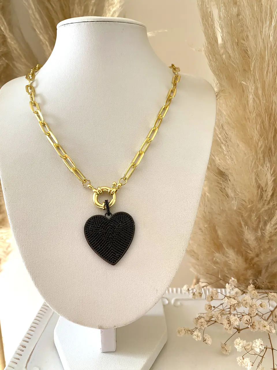  Collar Corazon Black circones maxi eslabones aplanados   4