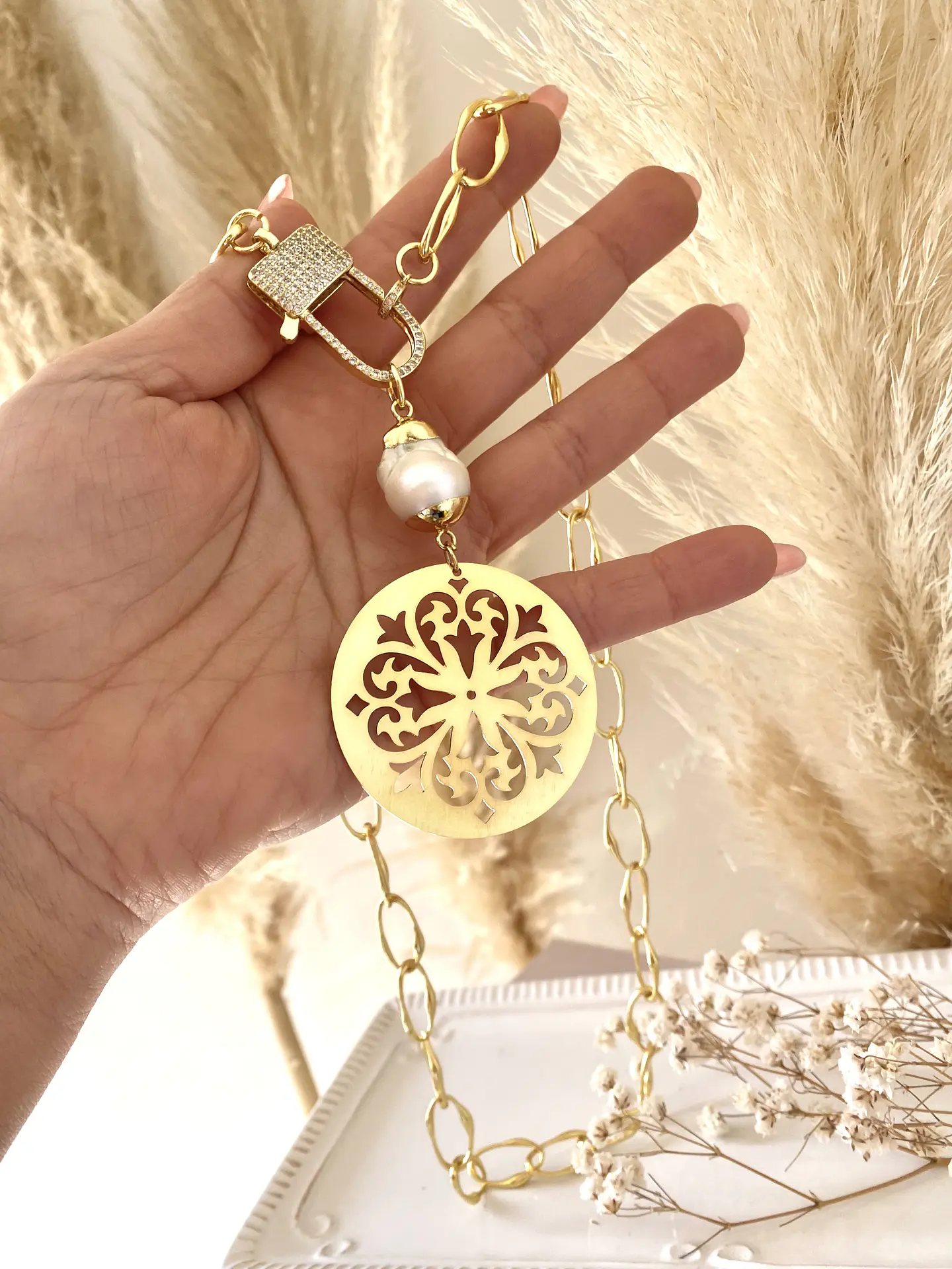 Maxi collar Mandala y Perla Rustica Broche luxury 6