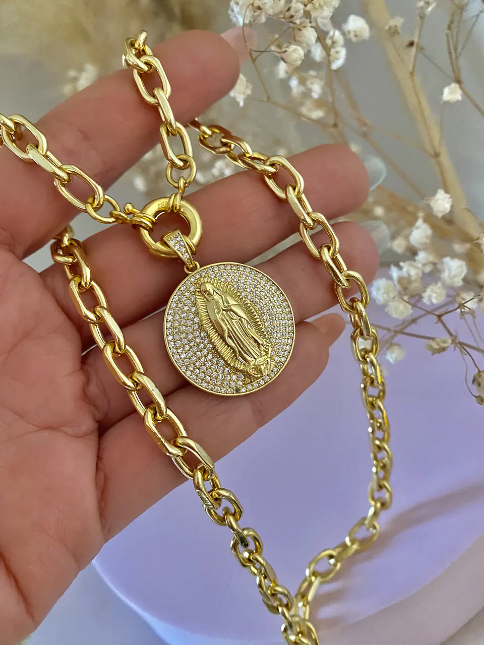 Collar eslabones Medalla Circones Virgen  3