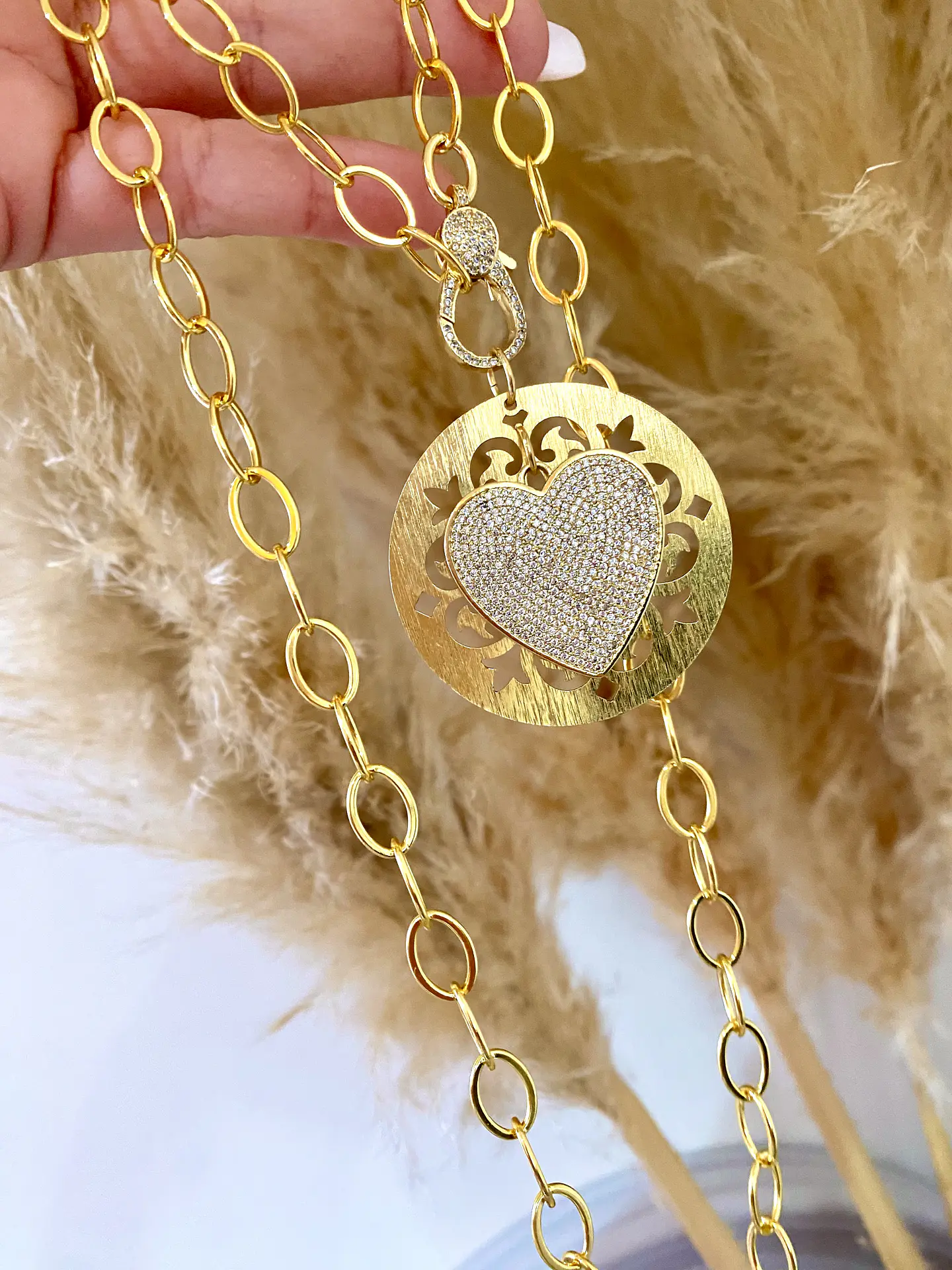 Collar Maxi Medallón Mandala con Corazón circones gold 3