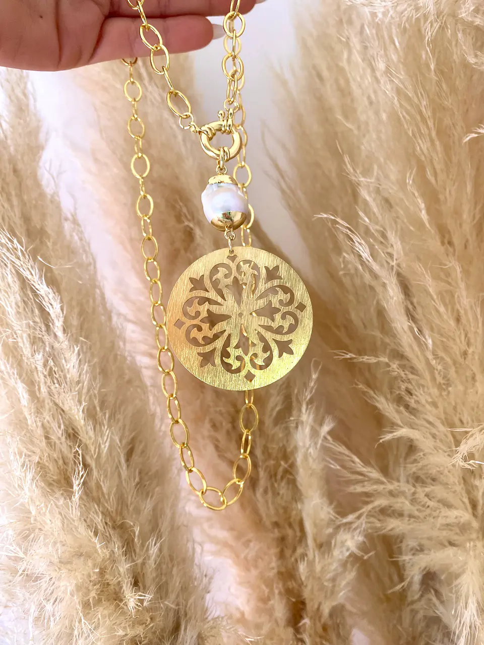 Collar Maxi Medallón Mándala Perla Rustica  3