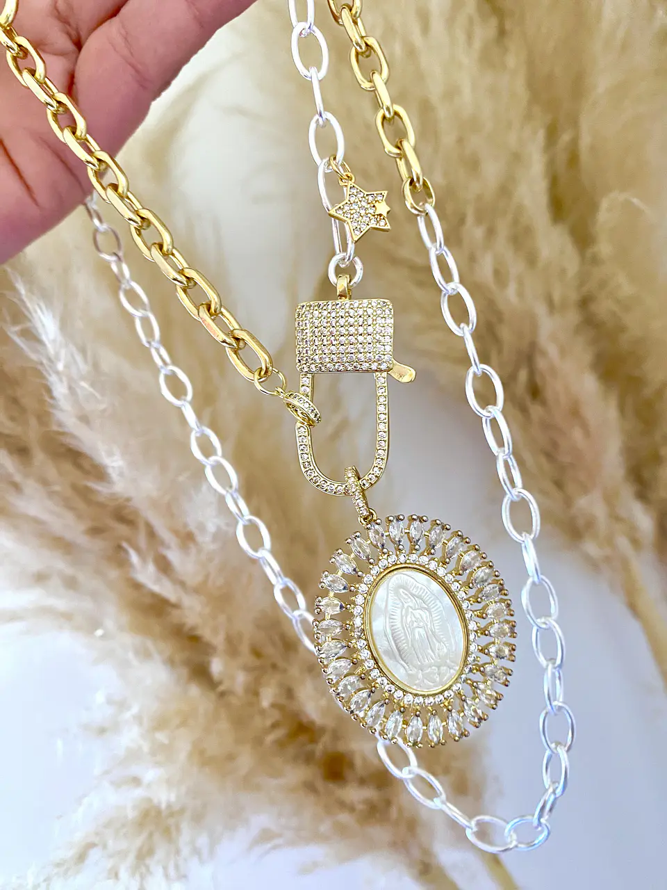 Collar XL medallón Virgen Eslabones Mixtos broche Candado Luxury 1