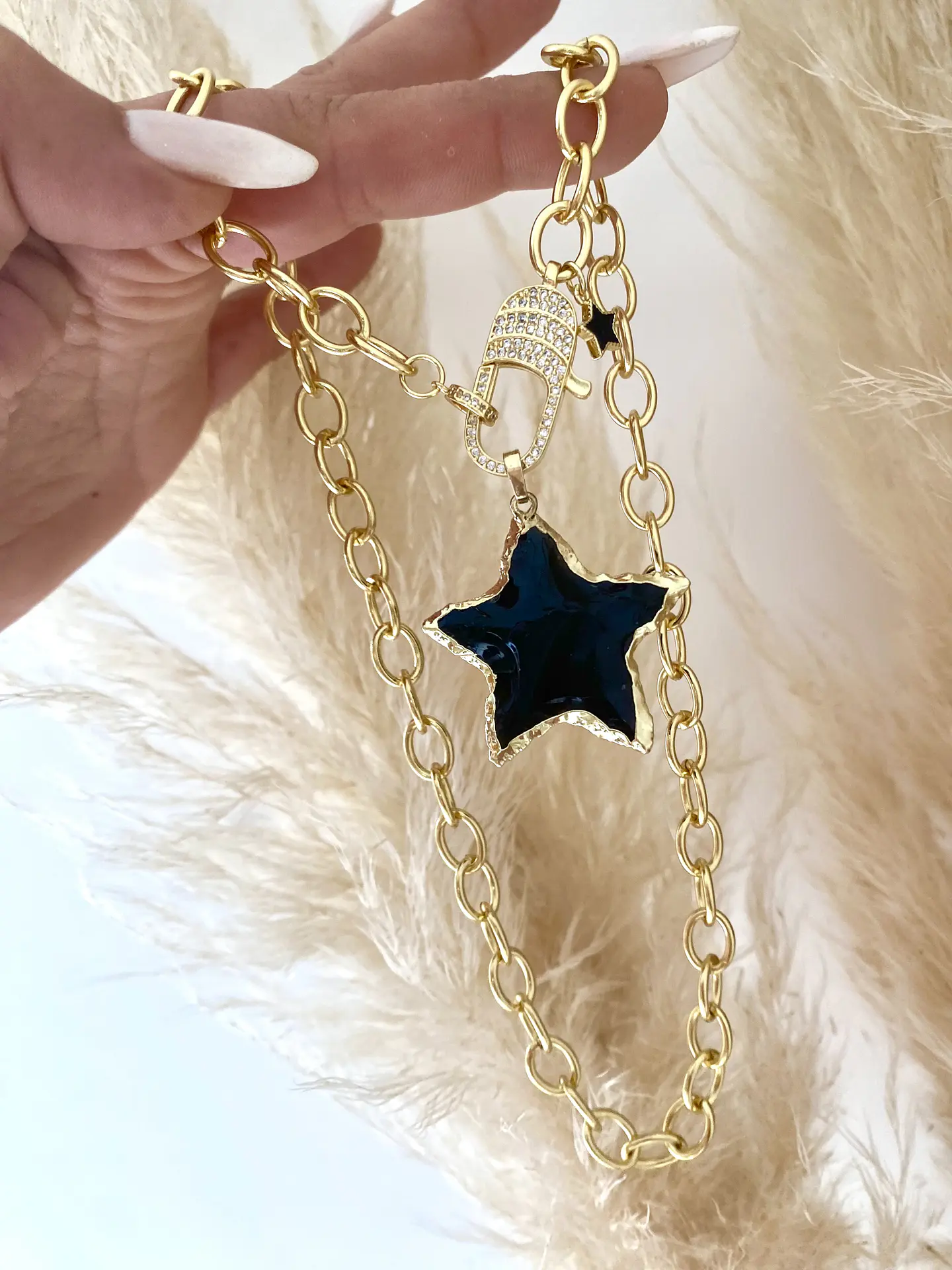 Collar Maxi Estrella Obsidiana Black broche luxury  2