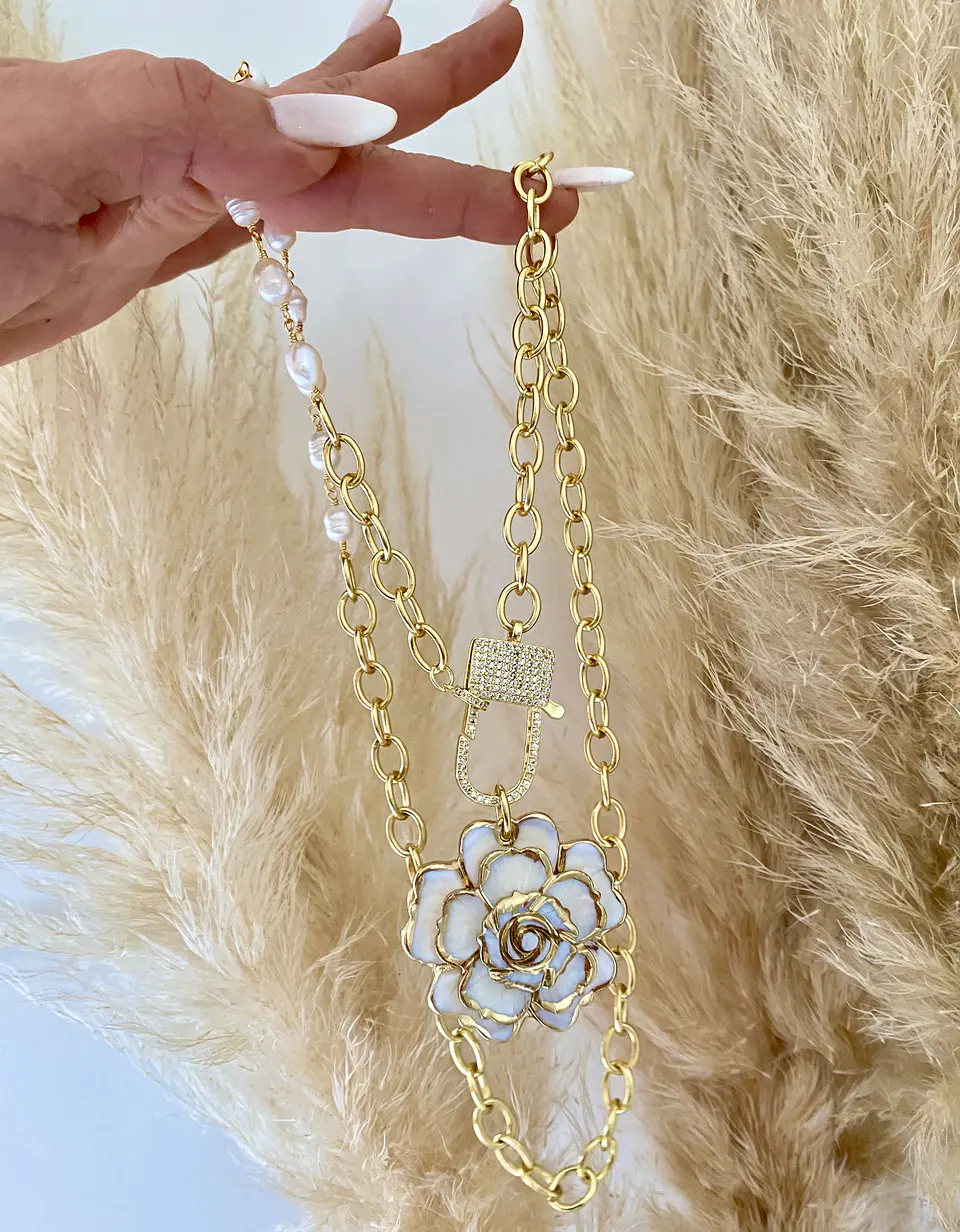 Collar XL Maxi Camelia Cadena Perlas broche luxury  4